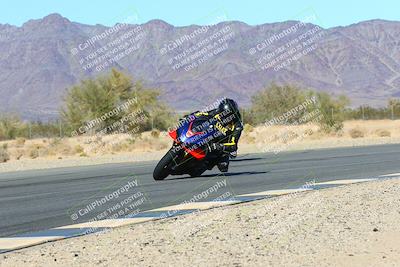 media/Jan-08-2022-SoCal Trackdays (Sat) [[1ec2777125]]/Turn 6 Inside (1pm)/